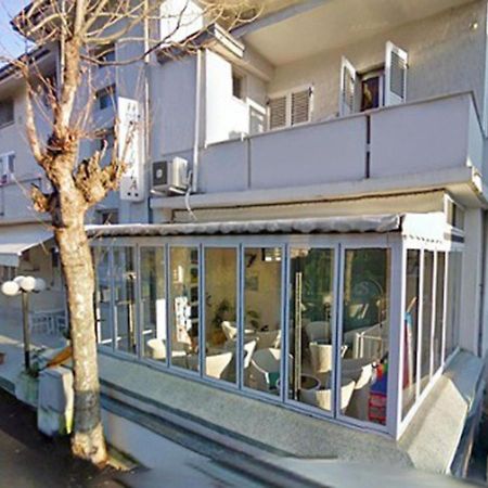 Hotel Silvia Viserbella di Rimini Exteriér fotografie